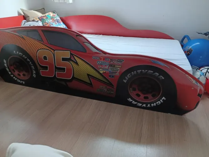 CAMA INFANTIL SOLTEIRO RELÂMPAGO MCQUEEN