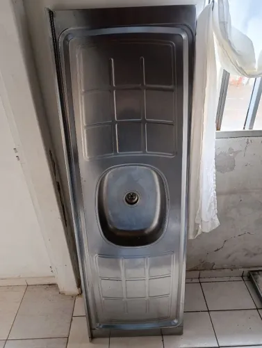 Pia de cozinha 160cm