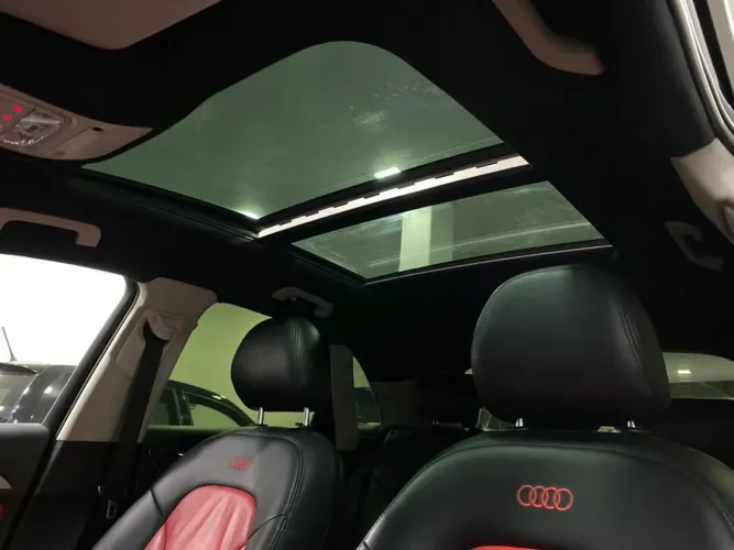 Audi Q3 2.0 TFSI Quat. 211/220cv S-tronic 5P 2013