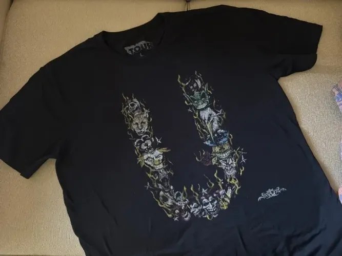 Camiseta Travis Scott Circus Maximus Tour - Tamanho G - Nova