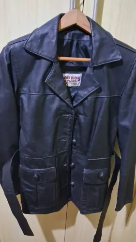 Blazer preto de couro legitimo impecável 