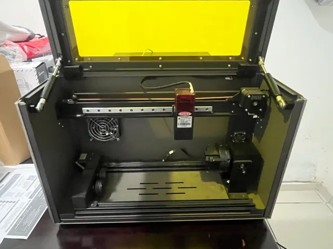 Maquina de gravação a laser Mecolour E10
