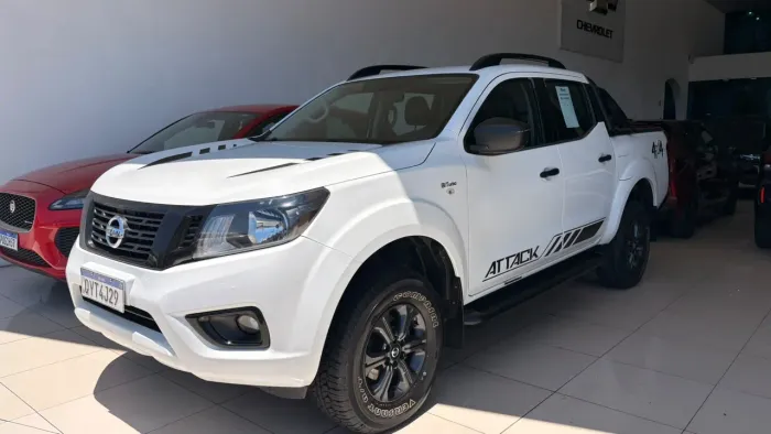 Nissan Frontier Attac.cd 4X4 2.3 Bi-TB Die. AUT 2021