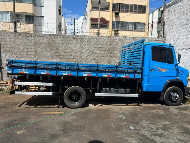 CARROCERIA PARA CAMINHÃO