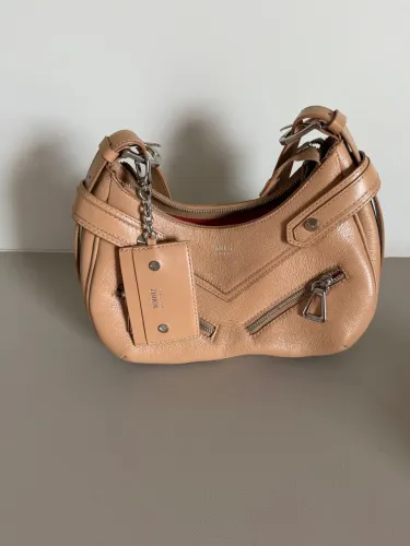 Bolsa Schutz