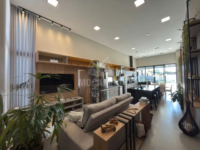 Casa em Condomínio : / Residencial / Condomínio Sete Lagos