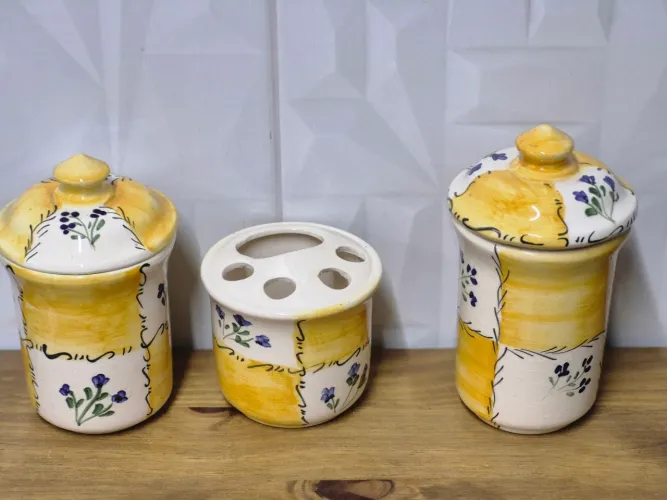 Conjunto em porcelana 3 peças para banheiro