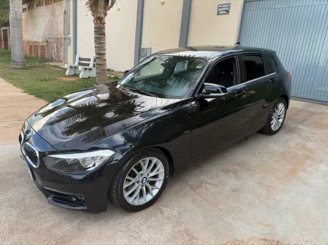 BMW 120I A Sport 2.0 Activeflex 16V Aut. 2016