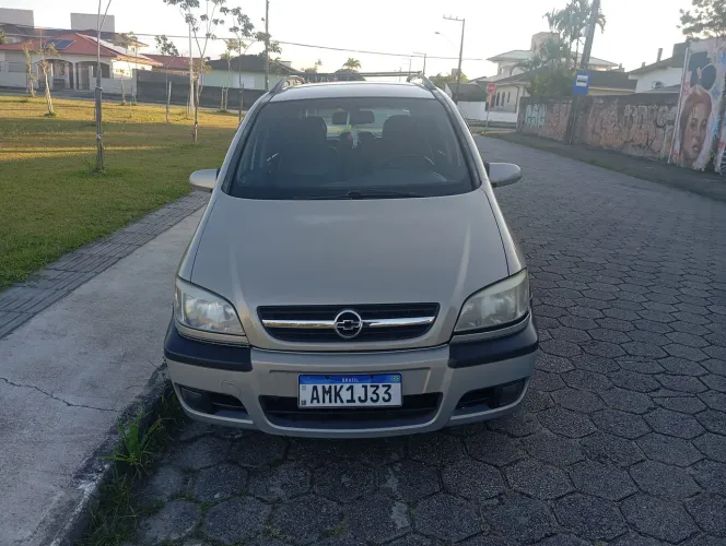 Chevrolet Zafira Elite 2.0 MPFI 16V 136cv 5P 2005