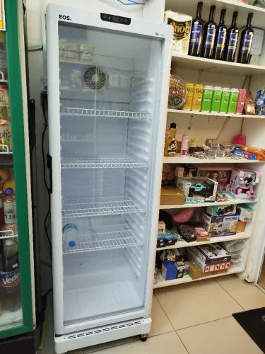 Geladeira expositor nova 260 litros aceita cartão 