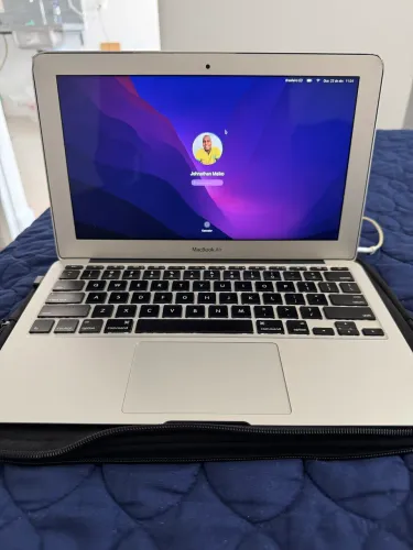 値下げ！Mac Book Air(11-inch. Mid 2011)を売ります macbook air 2011