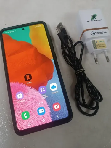 Samsung Galaxy A51 128gb 4gb Ram Todo Original + Carregador