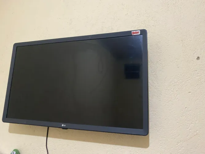 Televisão 32