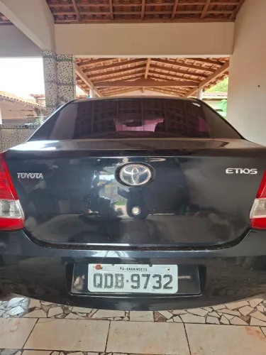Toyota Etios X Sedan 1.5 Flex 16V 4P Mec. 2015