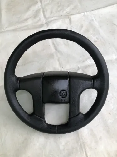 Volante VW Santana e Quantum GLS, anos 80/90 encapado