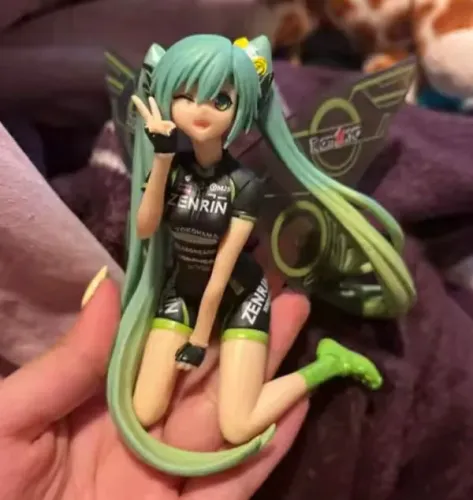Figure Hatsune Miku Chronicle Racing 2017 Team Ukyo Cheering Version