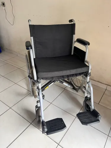Cadeira de rodas Ottobock 
