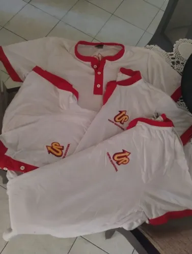 Uniformes UP 