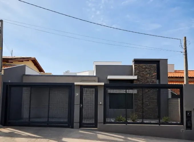 Casa com Excelente Terreno