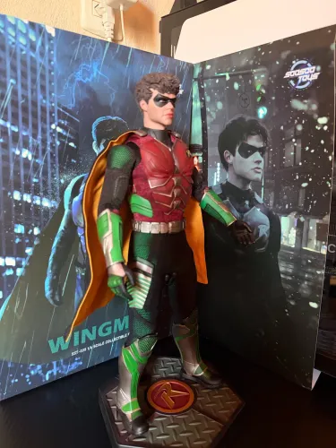 Action figure soosoo toys Robin tipo hot toys 1/6