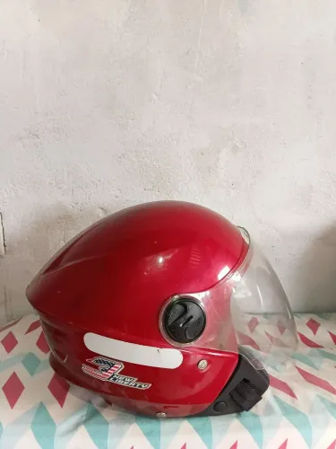 Capacete