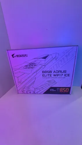 Placa-mãe AORUS Elite WiFi 7 ICE AM5 - Lacrada