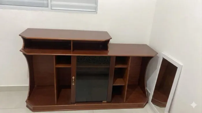 Vendo rack de madeira/ vintage.