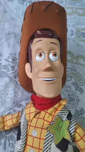 Woody