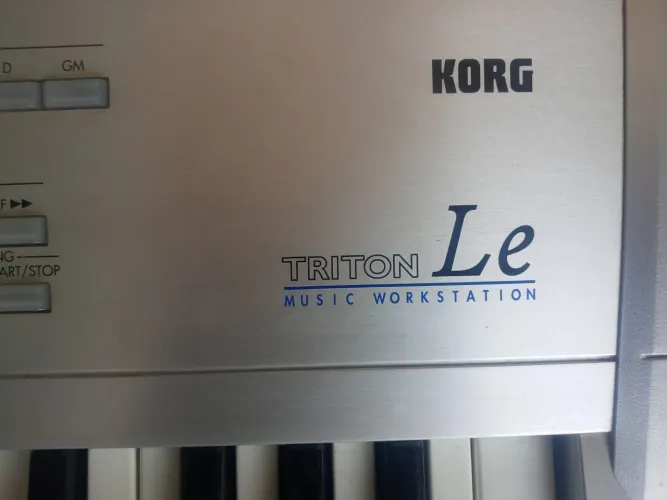 Teclado korg triton le 61 teclad