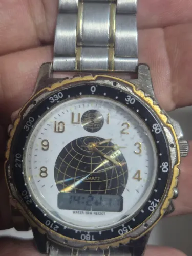Relógio MAGNUM GLOBINHO ANA-DIGI À QUARTZ MG11308 - FUNCIONANDO PERFEITAMENTE