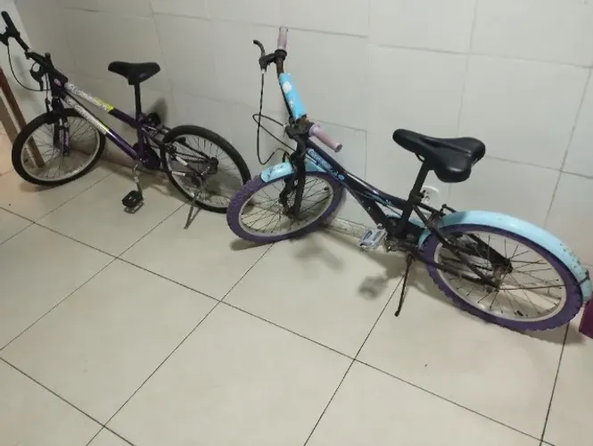 Vendo 2 bicicletas: Caloi e Oxe Rose, perfeito para crianças e adolescentes 