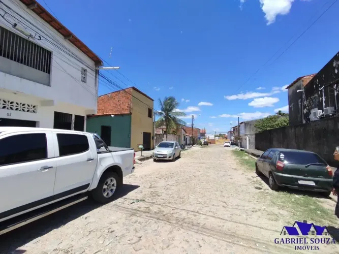 VENDO PRÉDIO: CASA TÉRREA + 03 APARTAMENTOS / PERTO BOA VENTURA MALL / MONDUBIM