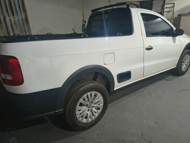 Volkswagen Saveiro Robust 1.6 Total Flex 8V 2023
