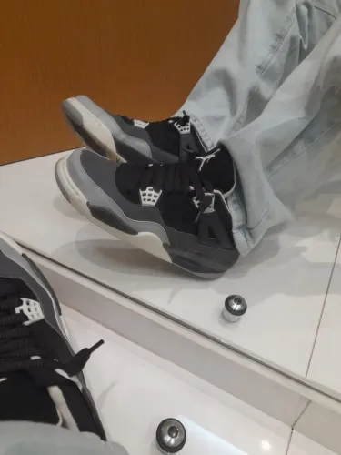 Tênis Air Jordan 4 Retro Fear