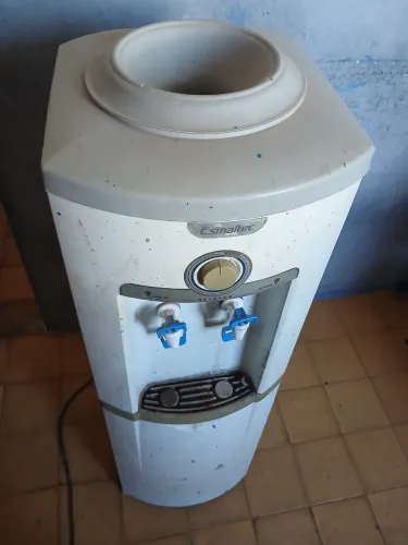 Gelágua Esmaltec para peças ou reforma (Não funciona / Vazando)