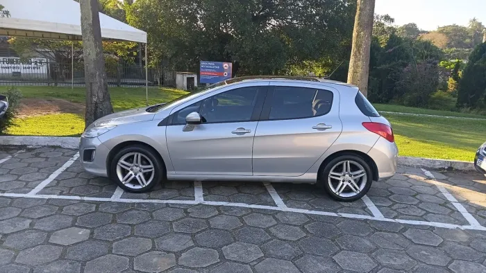 Peugeot 308 Allure 2.0 Flex 16V 5P Aut. 2013