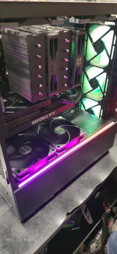 Rtx 3070ti Galax, nunca usada 100%