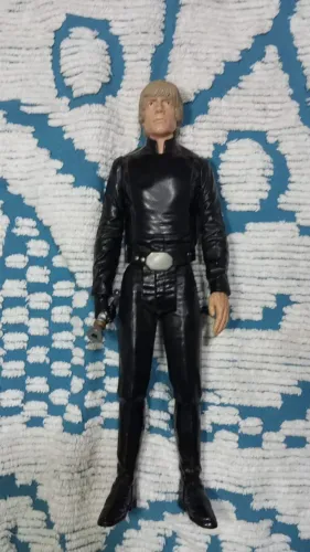 BONECO LUKE SKYWALKER (SEM SABRE DE LUZ)