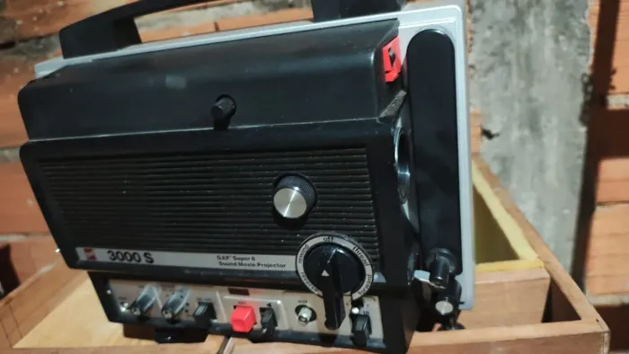 Projetor de filmes GAF 3000S Super 8 Sound.