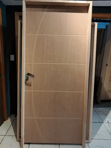 Porta frisada 97x214mt