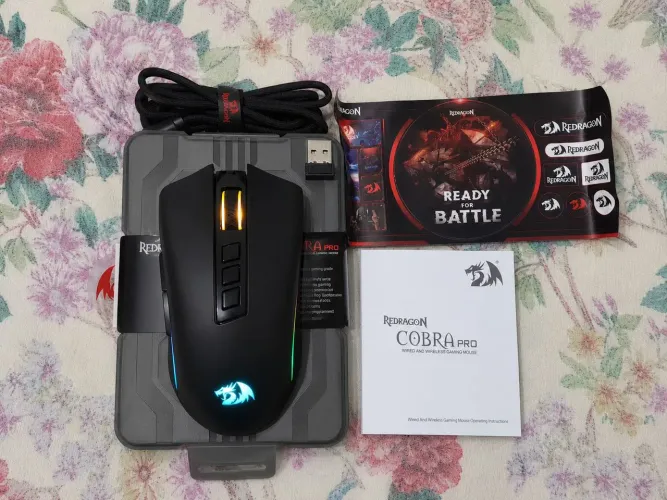 MOUSE GAMER COM RGB REDRAGON COBRA PRO SEM FIO PRETO M711-PRO. NOVO!! COMPLETO! NA CAIXA!!
