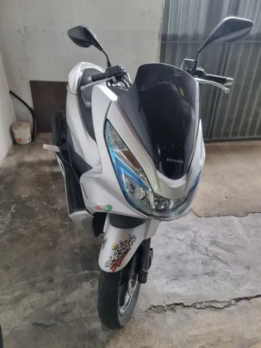 Pcx 2018 toda em dias!
