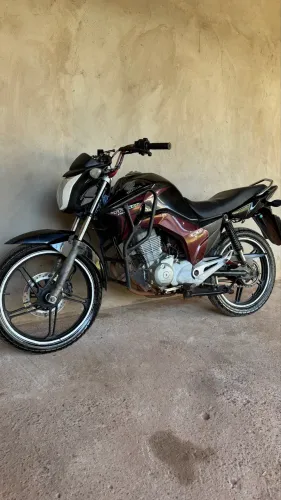 Titan 150
