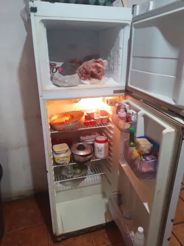 Vendo essa geladeira 