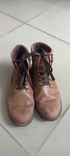 Vendo esta bota super conservada marca begada original 