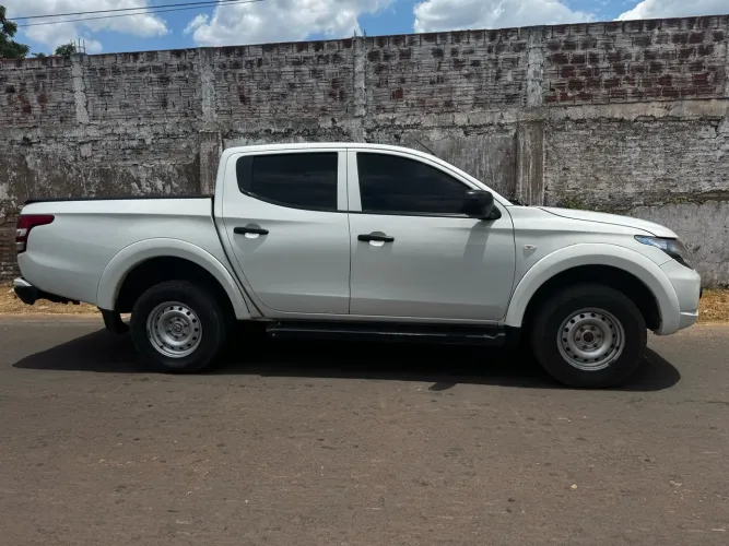 Mitsubishi L200 Triton Sport GLS 2.4 CD Diesel Aut. 2023