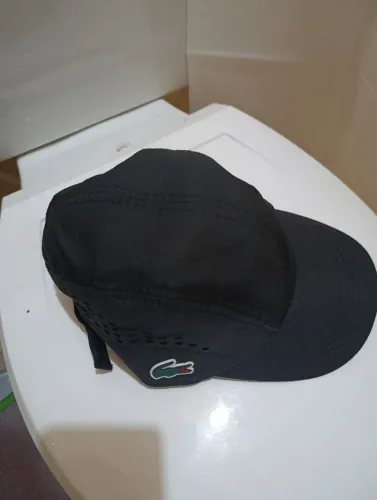 Boné da Lacoste
