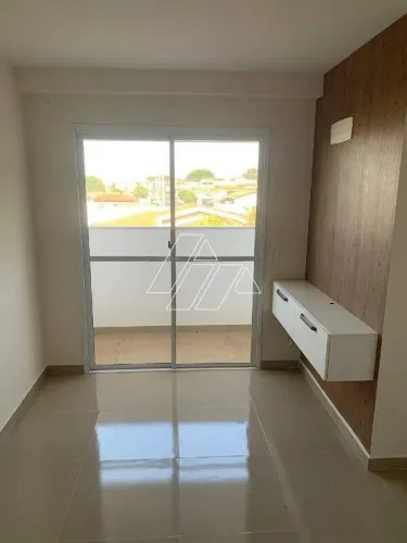 Apartamento à venda, 2 quartos, 1 vaga, Sítios de Recreio Céu Azul - Marília/SP