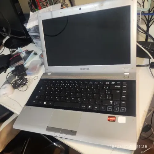 Notebook - Laptop - Carcaça - SAMSUNG NP-RV415L