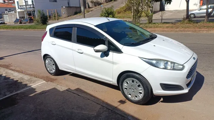 Ford Fiesta SE 1.6 16V Flex 5P 2017